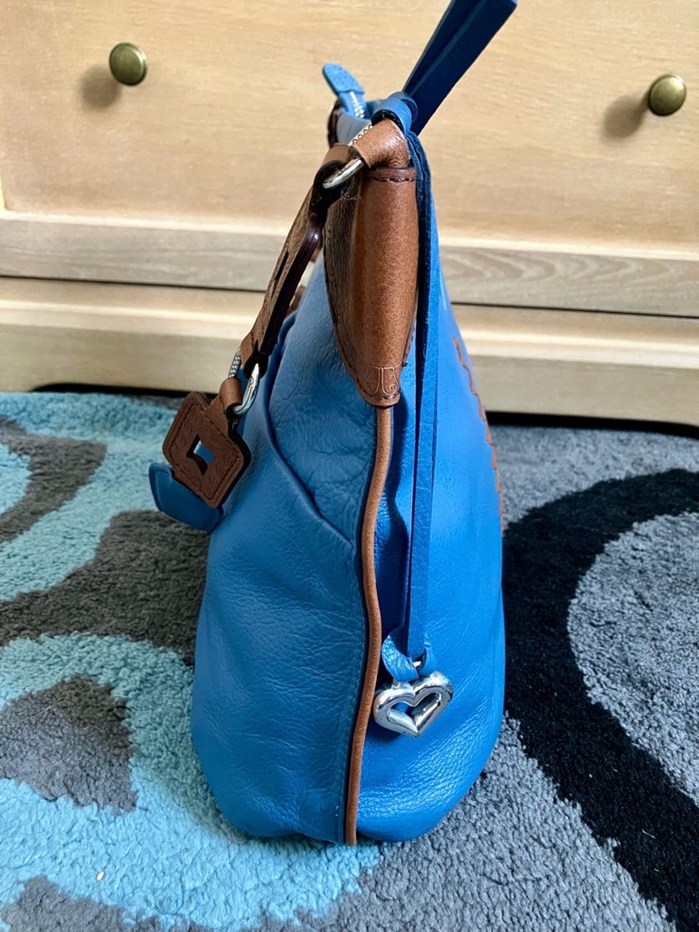 Brighton Blue Leather Shoulder Bag with Brown Trim - Picture 11 of 13